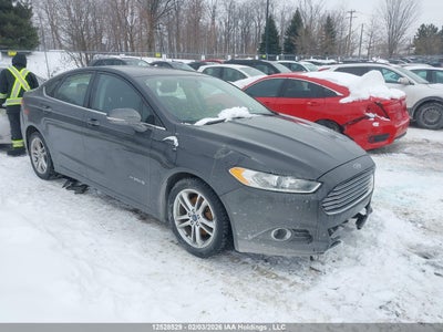 FORD FUSION HYBRID 2015