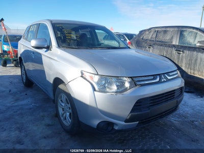 MITSUBISHI OUTLANDER 2014