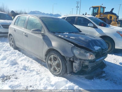 VOLKSWAGEN GOLF 2013