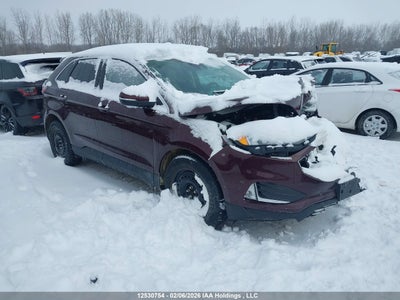 FORD TITAN 2022