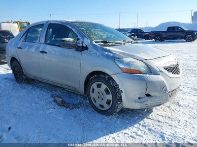 TOYOTA YARIS 2011