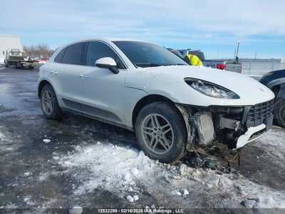 PORSCHE MACAN 2015