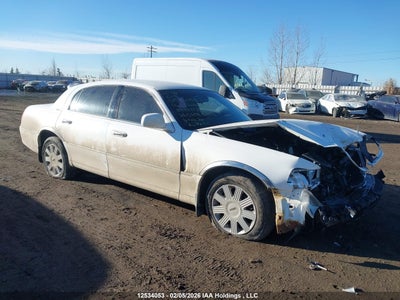LINCOLN TOWN CAR 2004