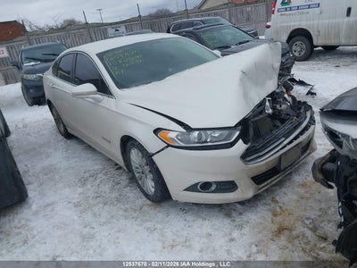 FORD FUSION HYBRID 2015