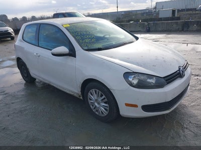 VOLKSWAGEN GOLF 2010