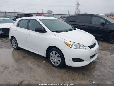 TOYOTA MATRIX 2012