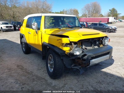 TOYOTA FJ CRUISER 2008