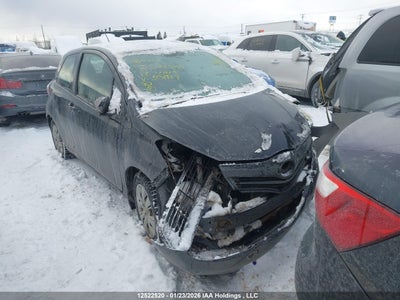 TOYOTA YARIS 2012