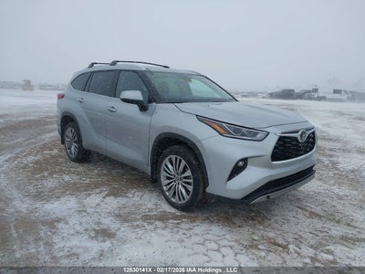 TOYOTA HIGHLANDER 2022