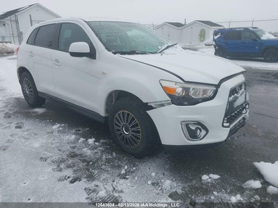 MITSUBISHI RVR 2015