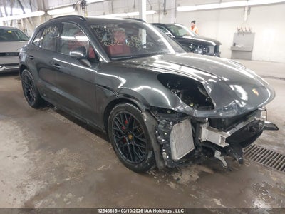 PORSCHE MACAN 2021