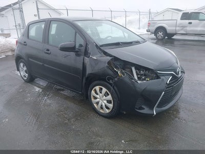 TOYOTA YARIS 2015