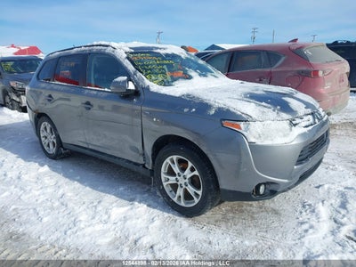 MITSUBISHI OUTLANDER 2014