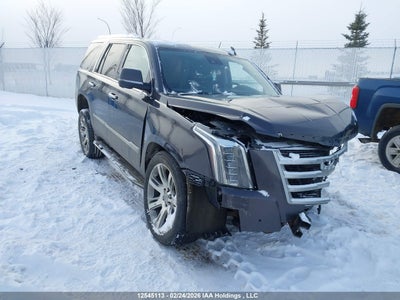 CADILLAC ESCALADE 2015