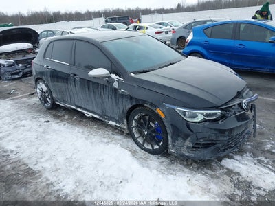 VOLKSWAGEN GOLF R 2024