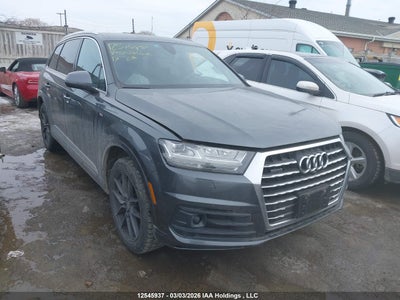 AUDI Q7 2017