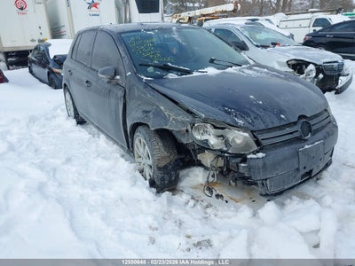 VOLKSWAGEN GOLF 2012