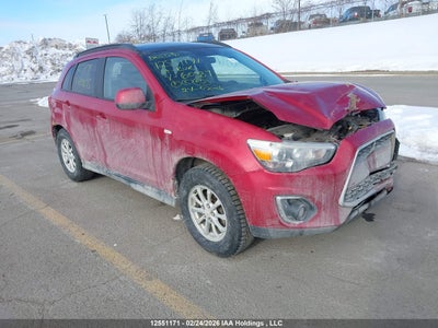 MITSUBISHI RVR 2014