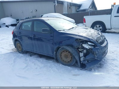 TOYOTA MATRIX 2010