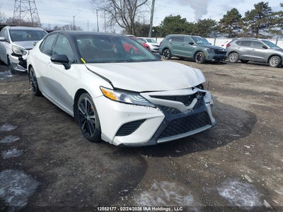 TOYOTA CAMRY 2018