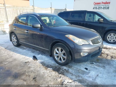 INFINITI JOURNEY 2009