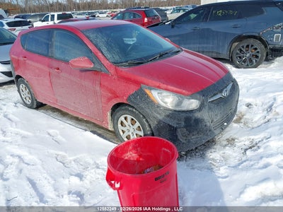 HYUNDAI ACCENT 2013