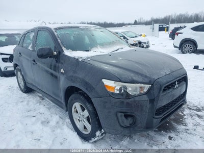 MITSUBISHI RVR 2013