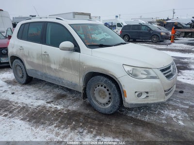 VOLKSWAGEN TIGUAN 2011