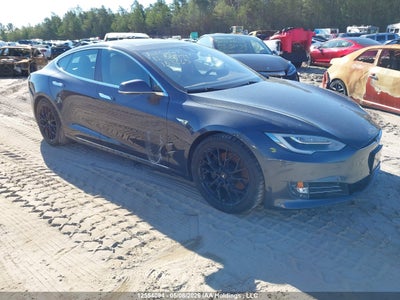 TESLA MODEL S 2016