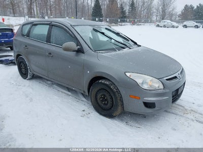 HYUNDAI ELANTRA TOURING 2011