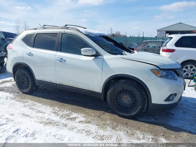 NISSAN ROGUE 2015
