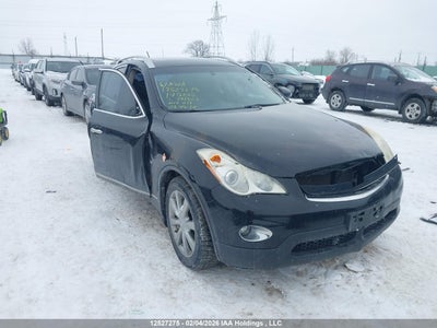 INFINITI JOURNEY 2014