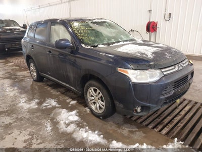 MITSUBISHI OUTLANDER 2014