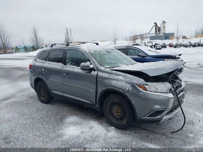 MITSUBISHI OUTLANDER 2016