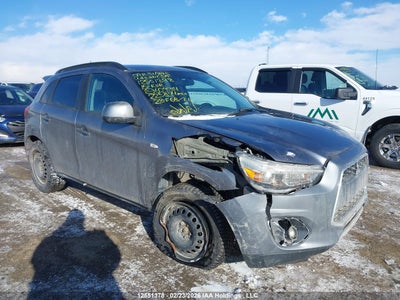 MITSUBISHI RVR 2015