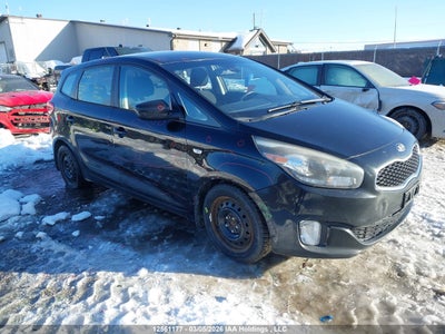 KIA RONDO 2015