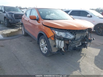NISSAN QASHQAI 2017