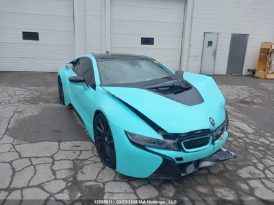 BMW I8 2014