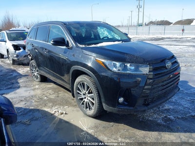 TOYOTA HIGHLANDER 2017