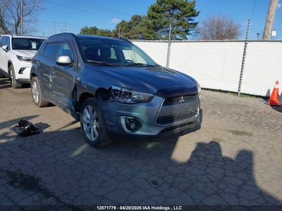 MITSUBISHI RVR 2015