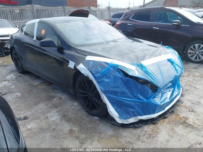 TESLA MODEL S 2021