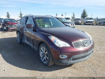 INFINITI JOURNEY 2012