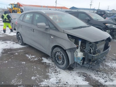 KIA RONDO 2016