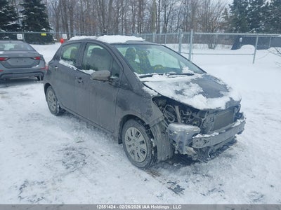 TOYOTA YARIS 2013