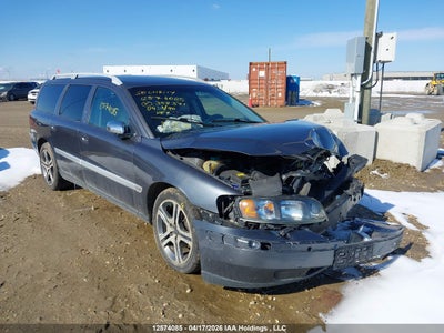 VOLVO V70 2004
