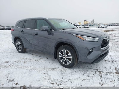 TOYOTA HIGHLANDER 2021