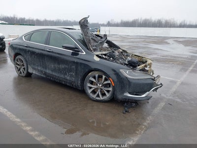 CHRYSLER 200 2016