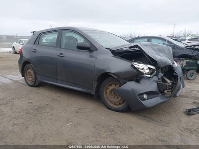 TOYOTA MATRIX 2010