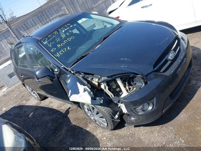KIA RONDO 2010