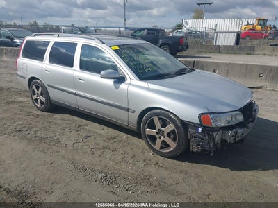 VOLVO V70 2004